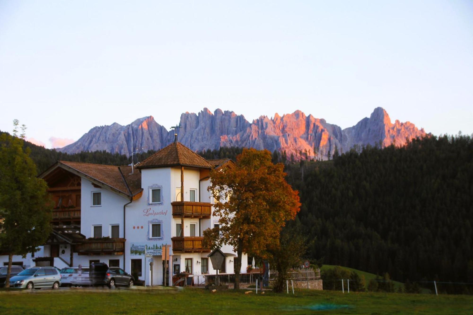 Hotel Landgasthof Laerchenwald Collepietra  Buitenkant foto